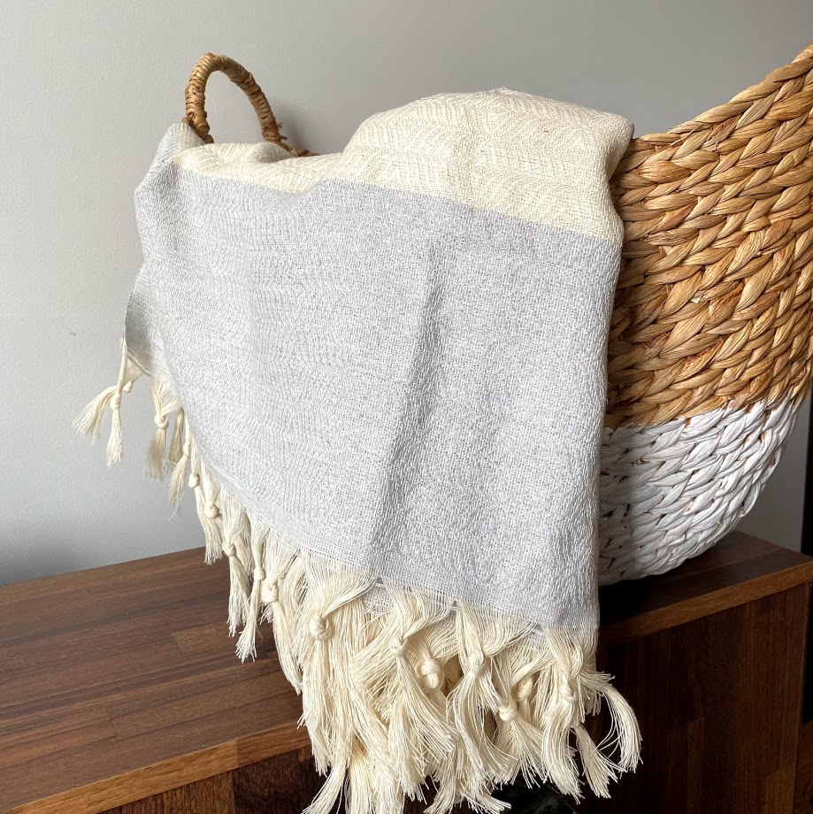The Explorer Blanket | Cream and Grey | 100% Organic Cotton | The Artisans Loft Canada | Turkish Blanket Towel