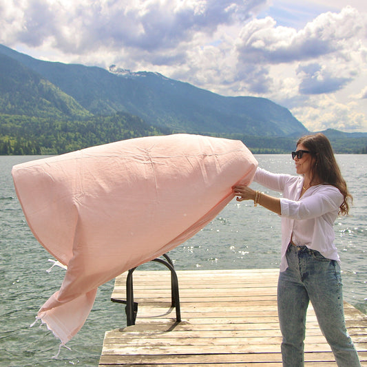 The Panorama | XL Beach and Picnic Towel | Soft Pink