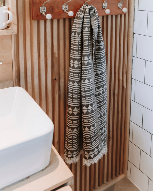 Kitsilano Beach Towel | The Artisans Loft Canada | Turkish Towel Black and White