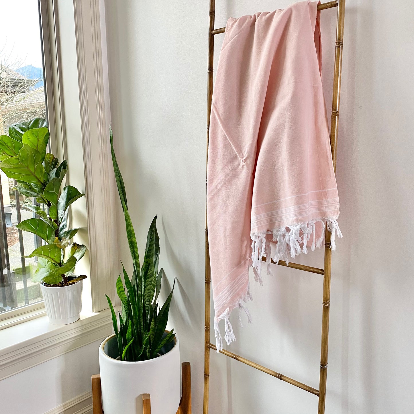 The Panorama | XL Beach and Picnic Towel | Soft Pink